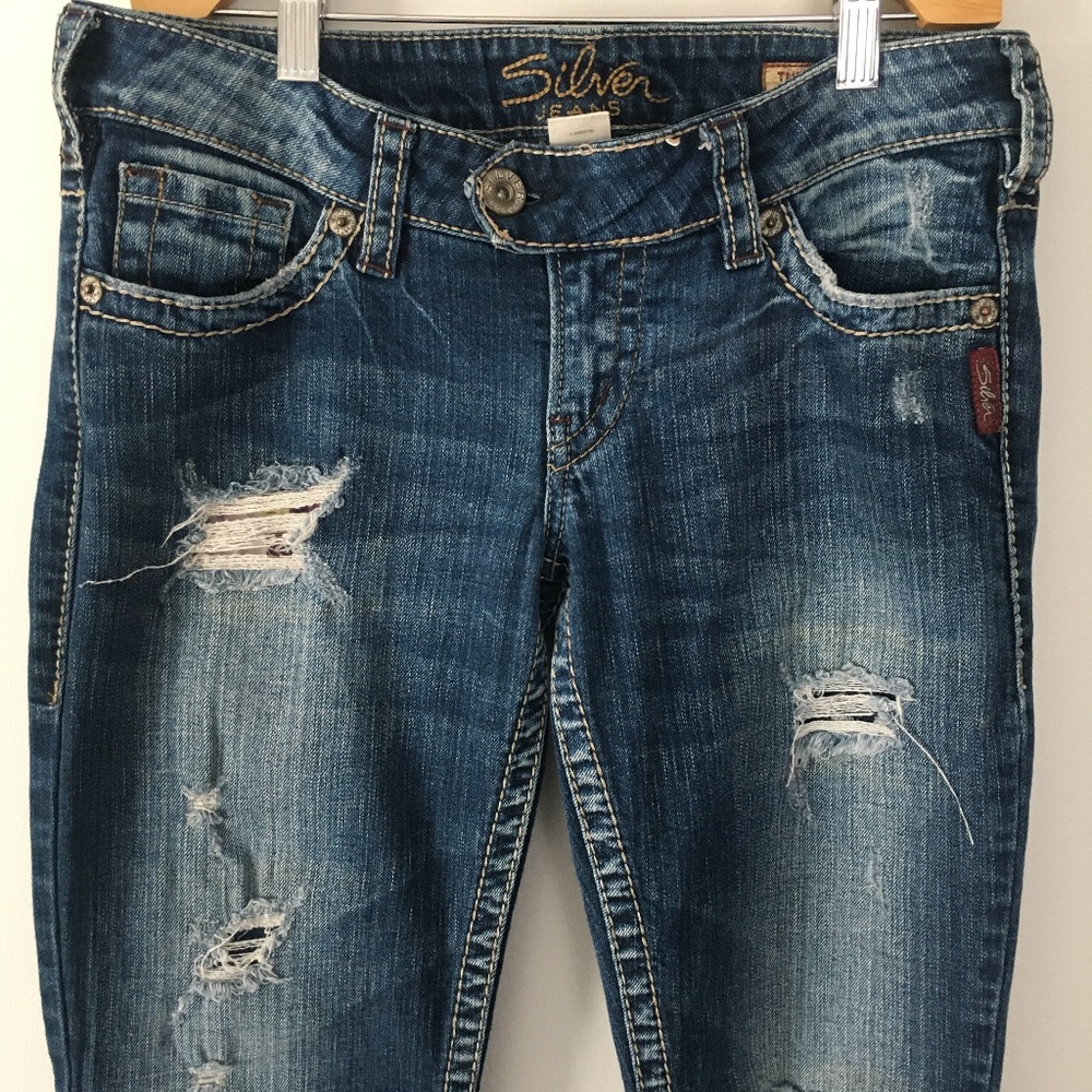 Silver jeans Tuesday bootcut sz 28